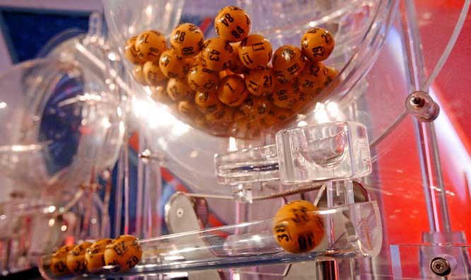 Diretta delle estrazioni del Lotto, Superenalotto, 10eLotto, di oggi 22 maggio 2018 1 Estrazione del Lotto di oggi 12 maggio 2018, 10eLotto, SuperEnalotto